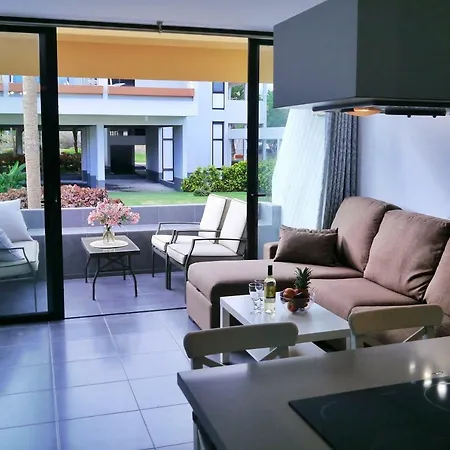 Good Vibes * Costa Del Silencio